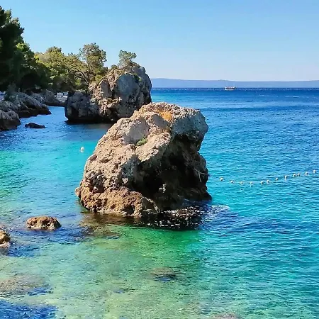 Villa Beachfront Delight On Punta Rata Beach Brela